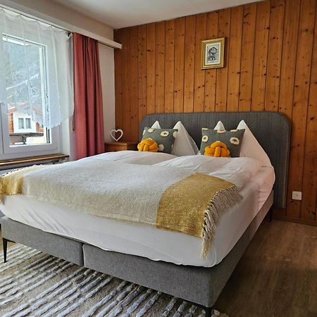 Apartment Klein Matterhorn - Haus Miranda تاش المظهر الخارجي الصورة