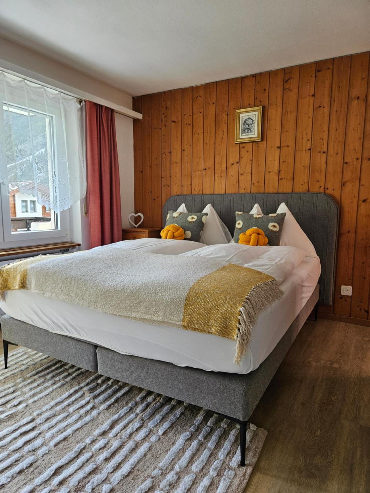 Apartment Klein Matterhorn - Haus Miranda تاش المظهر الخارجي الصورة