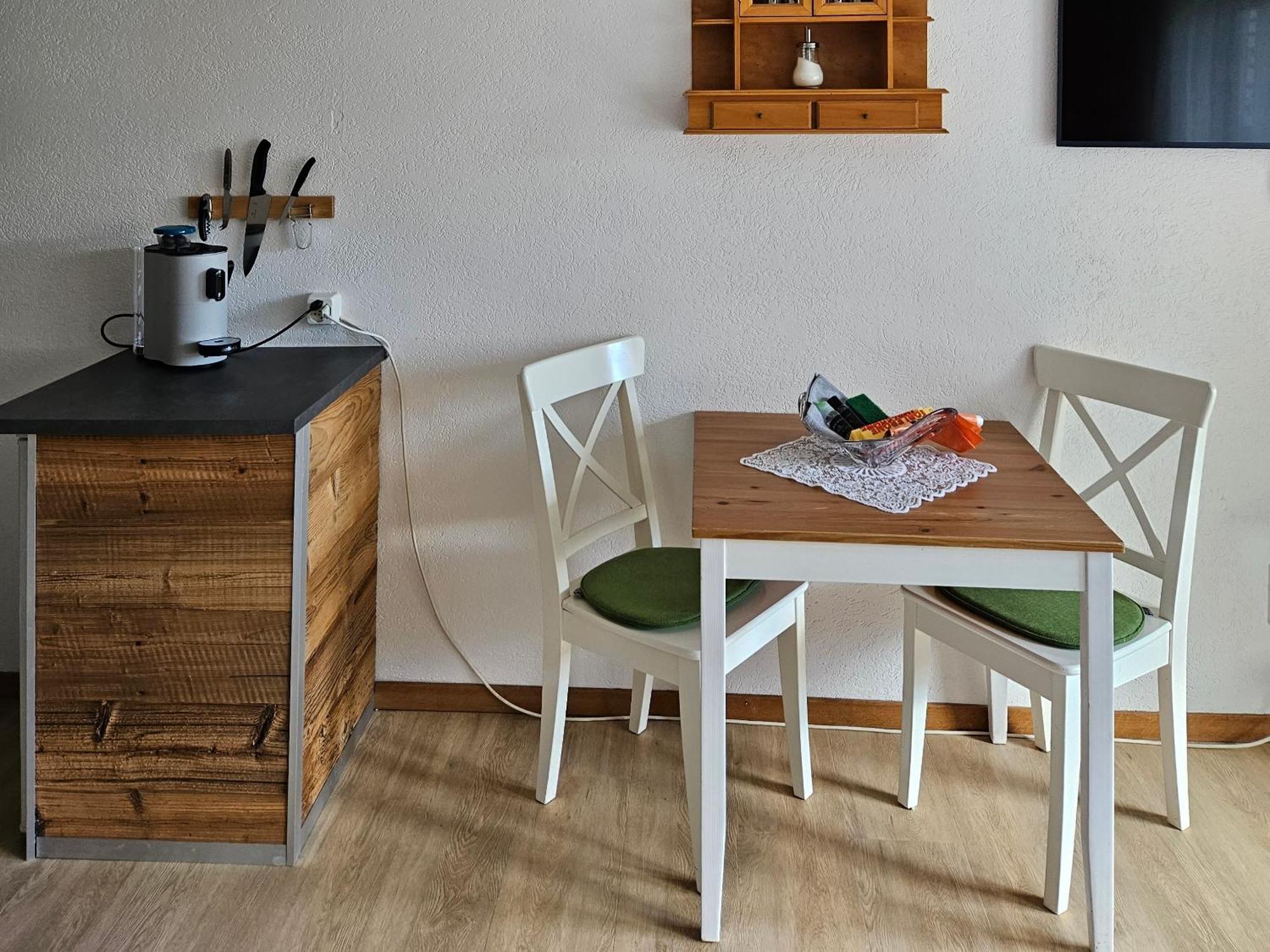 Apartment Klein Matterhorn - Haus Miranda تاش المظهر الخارجي الصورة